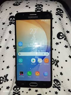 Samsung galaxy j7 prime