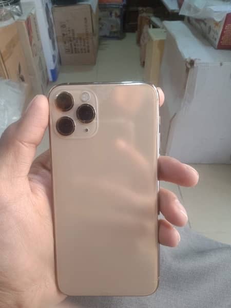 iPhone 11 Pro water pack 0