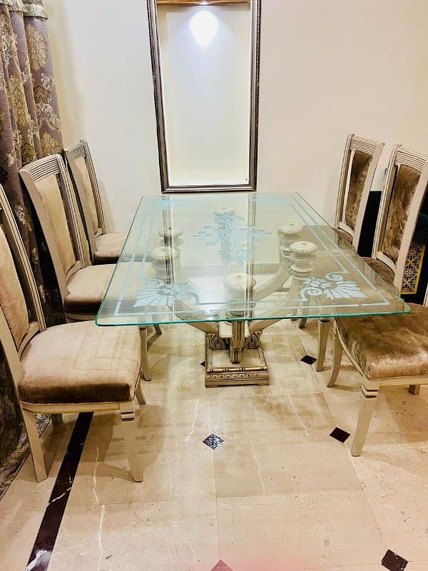 dinning table with zero or minimum use, 6 chairs 1