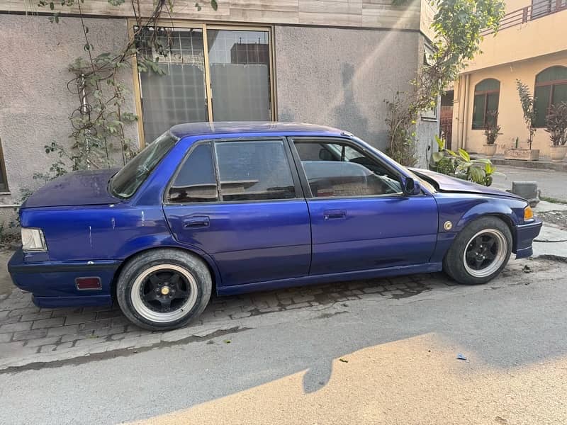 Honda Civic 1990 3