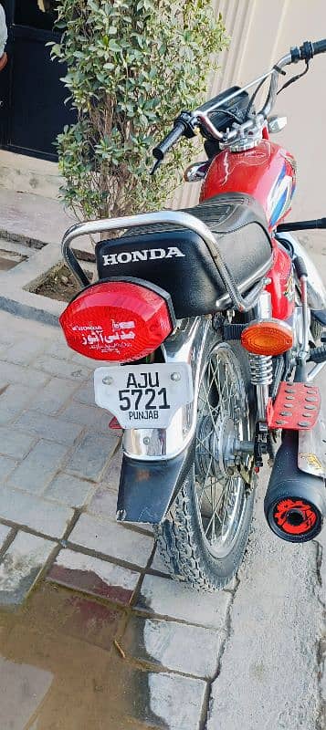 Honda 125 6