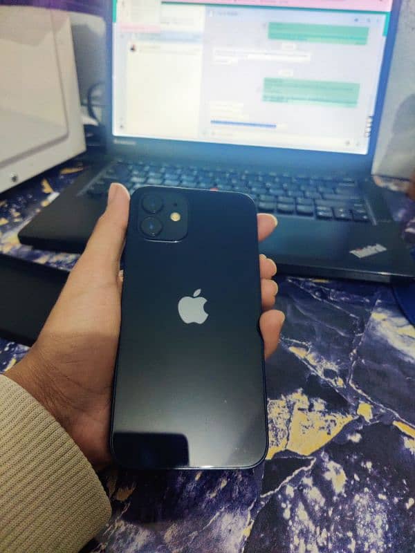 iphone 12 Non Pta 96% health 10/10 condition 3