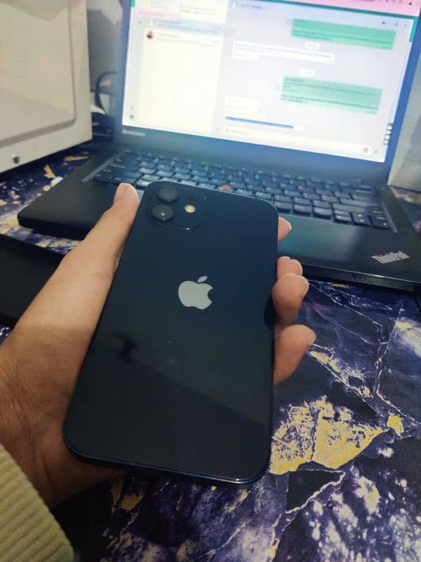 iphone 12 Non Pta 96% health 10/10 condition 7