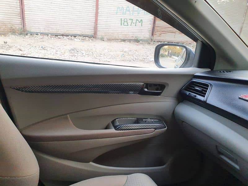 Honda City IVTEC 2015 12