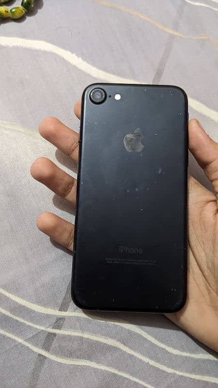 Iphone 7 PTA Approved 32gb 0