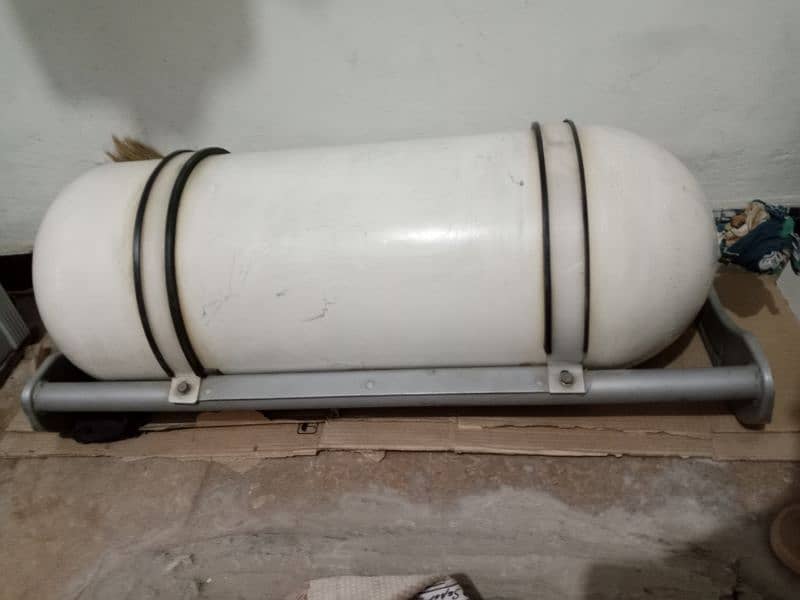 CNG Cylinder 1