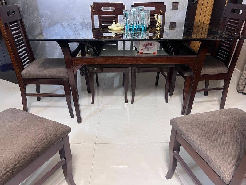 6 seater Dinning Table 3