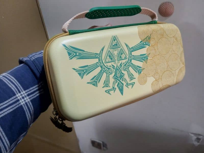 legend of zelda Nintendo switch carrying case 3