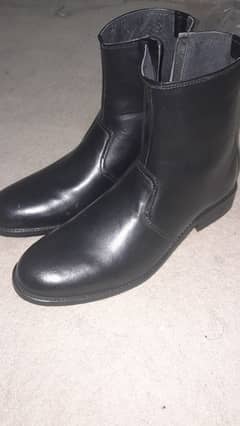 Chelsea Boots