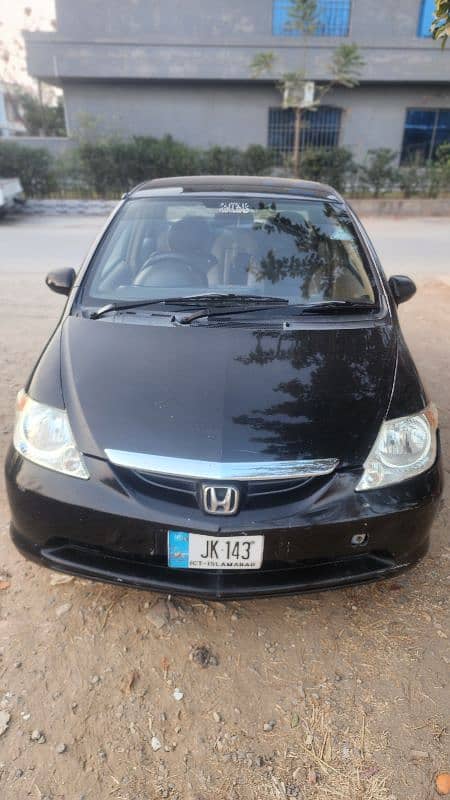 Honda City IDSI 2005 urgent need to sale 1