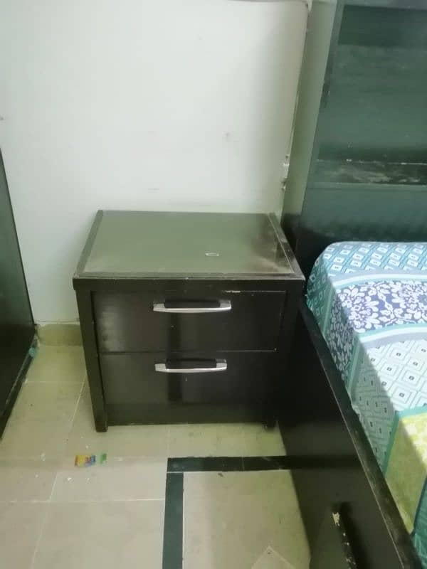 storage bed +side table+mattress 2