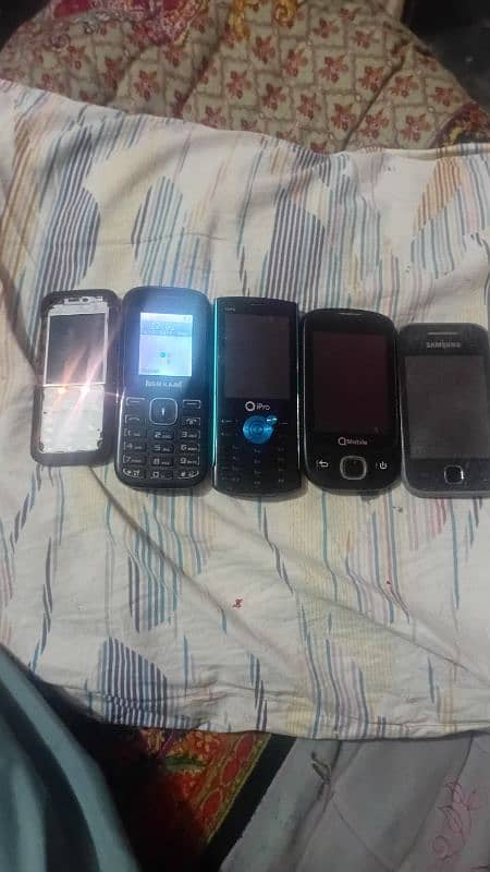 Mobile for sale koi non p. t. a. hai kisi ki betri nhi hai kisi ko cha 2