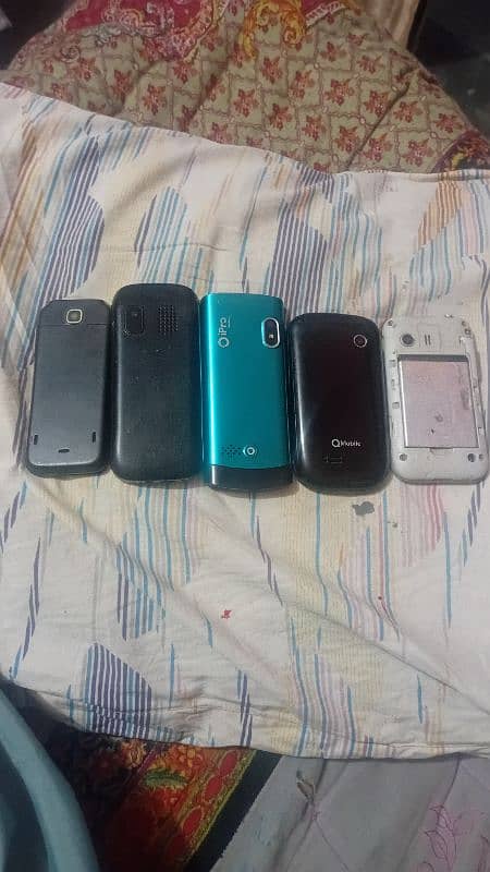 Mobile for sale koi non p. t. a. hai kisi ki betri nhi hai kisi ko cha 6