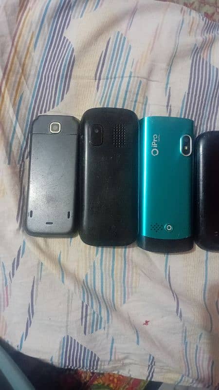 Mobile for sale koi non p. t. a. hai kisi ki betri nhi hai kisi ko cha 9