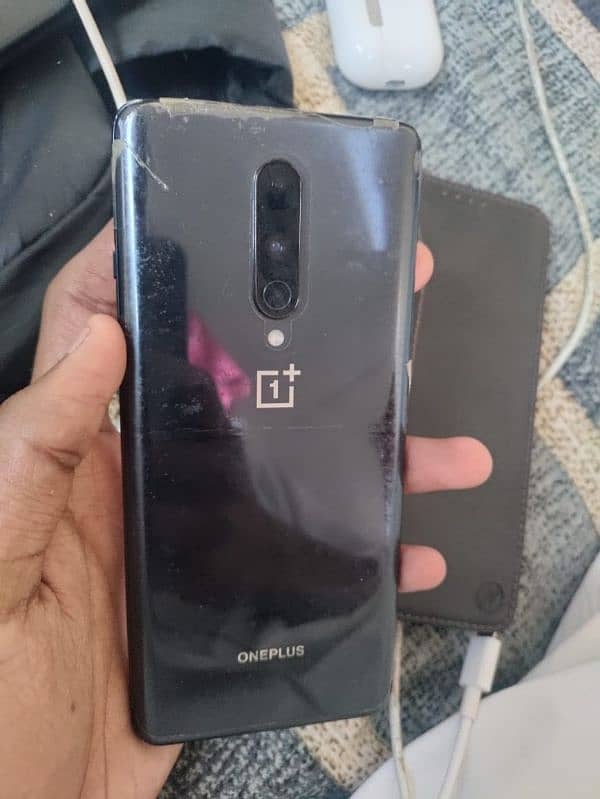 OnePlus 8  8/128 1