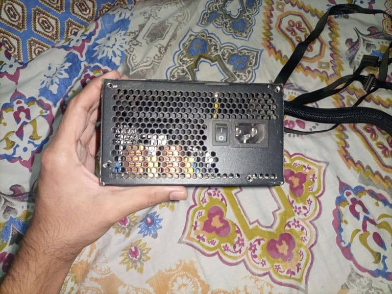 Cooler master 750watt full modular psu (faullty) 3