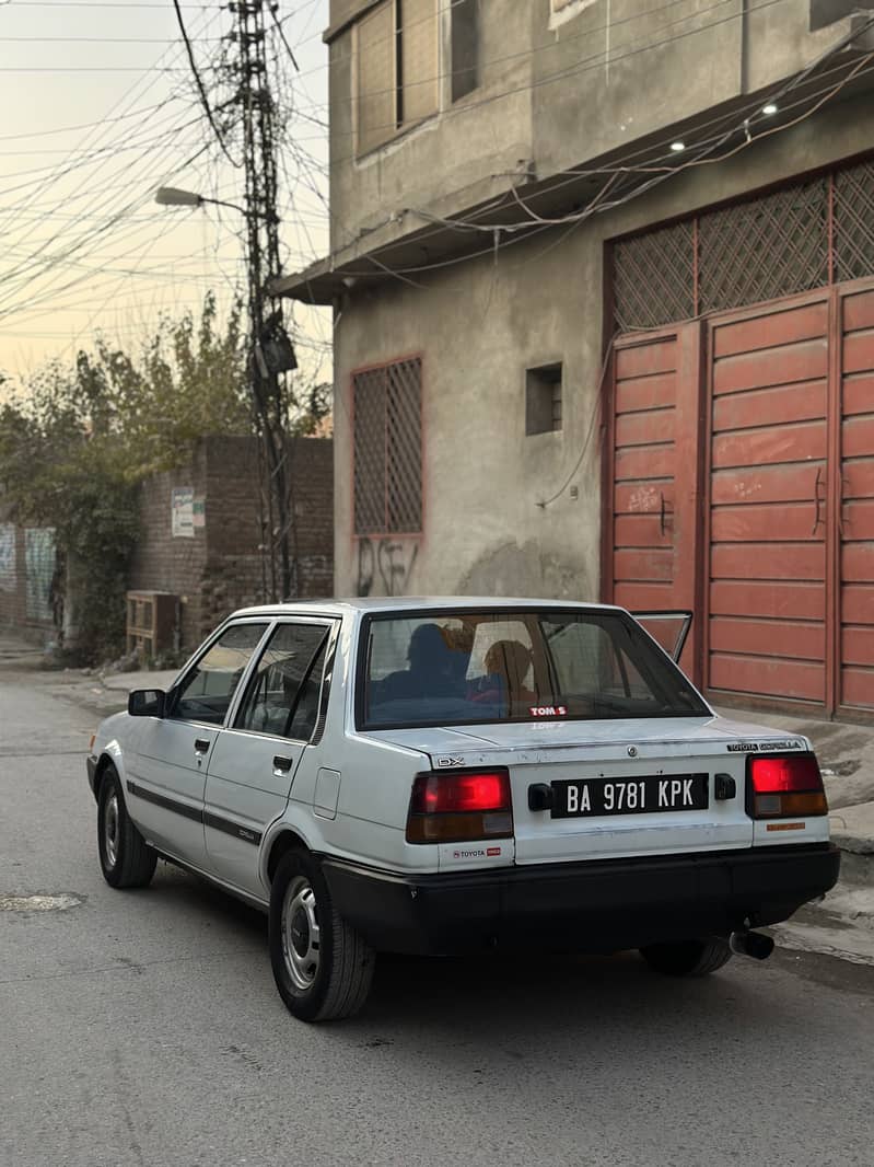 Toyota Corolla XE 1984 5