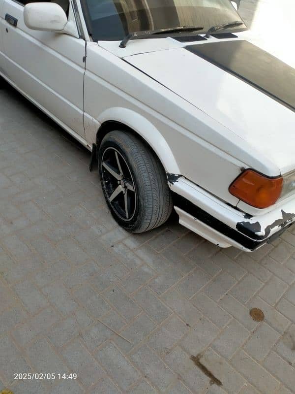 Nissan Sunny 1988 1