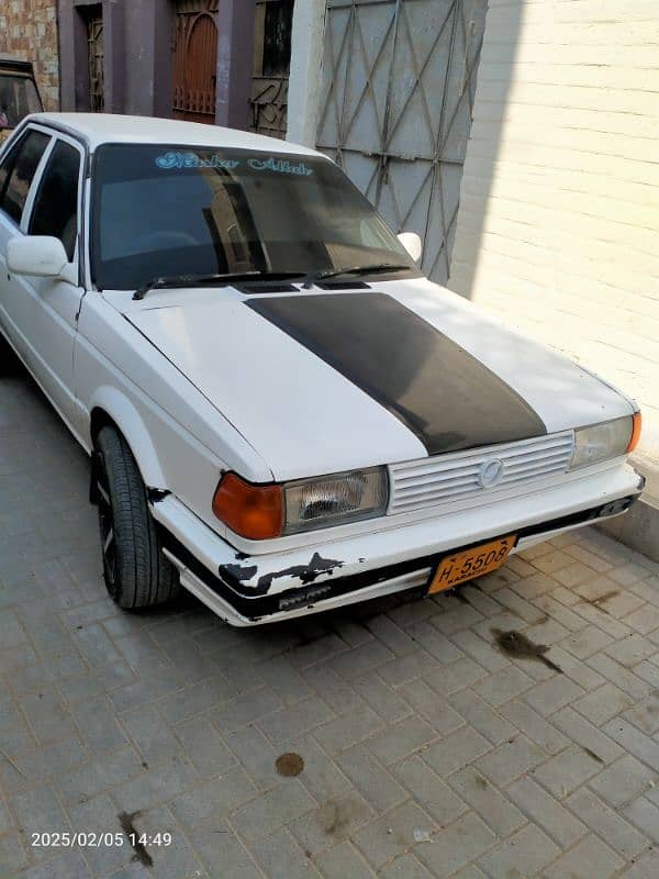 Nissan Sunny 1988 4