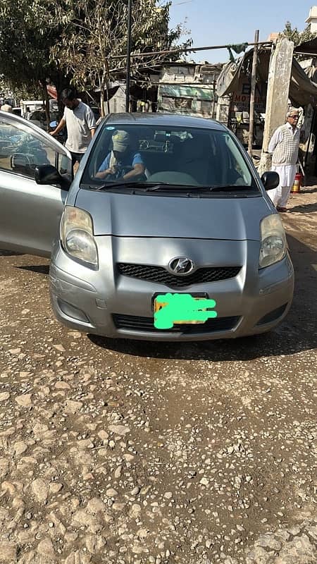 Toyota Vitz 2009 3