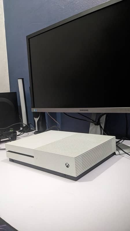 Xbox one s 500GB 1