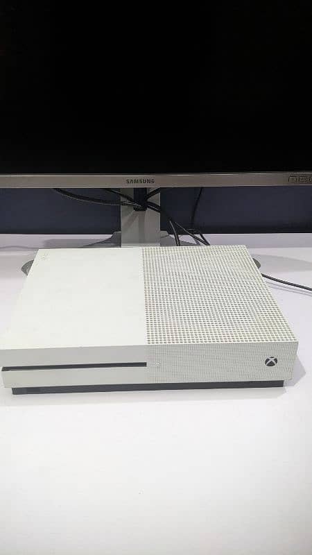 Xbox one s 500GB 2