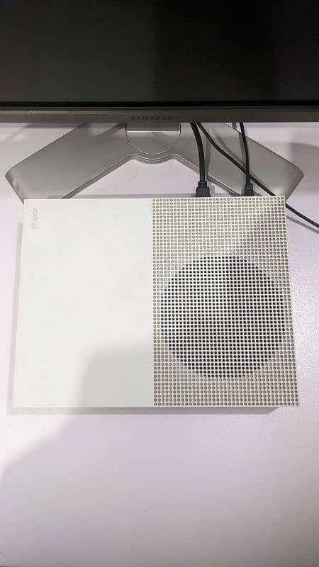 Xbox one s 500GB 3