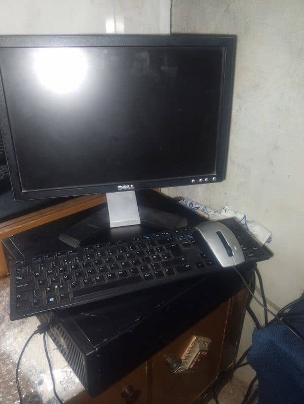 full pc setup AMD PRO A10 8th generation 1gb graphic card 0