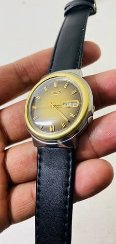 Seiko Automatic | Orient Automatic