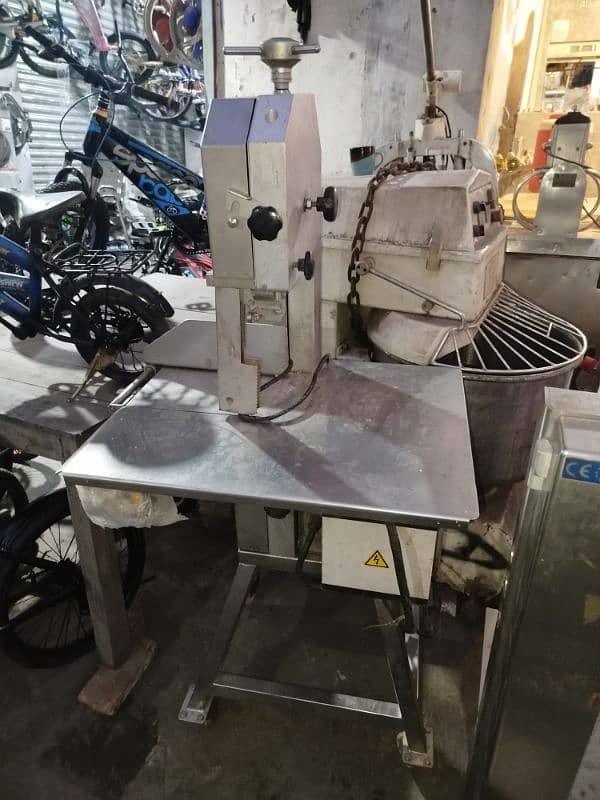 Steel body bone saw cutting machine imported Italy 2