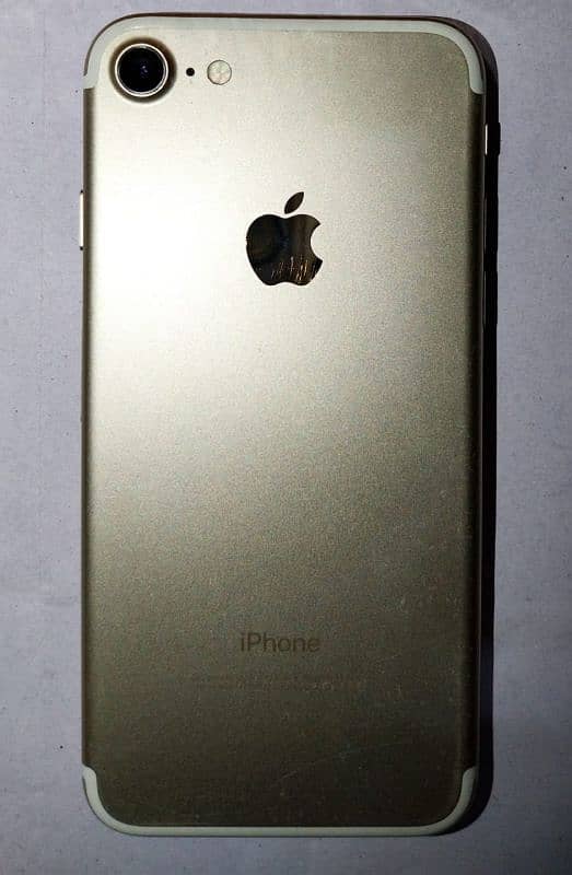 iphone7 gold addision Gb 2