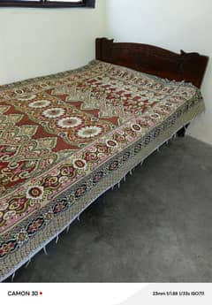 Single Bed/Palang