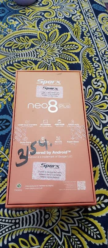 sparx neo 8 plus 4 / 64 3