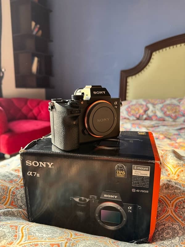 Sony A7III, Brand new condition 1