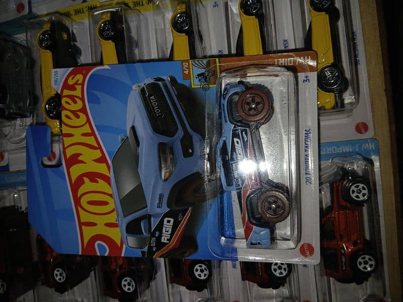 Hot Wheels 1:64 Collectables 9