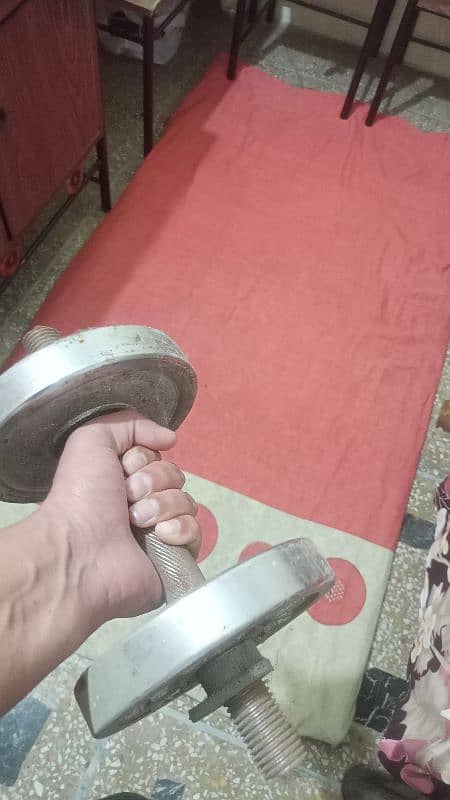 4 plates (ek plate 3 kg) total 12 kg with road 2