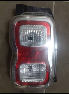 Suzuki hustler left back light (0300/4488/110)