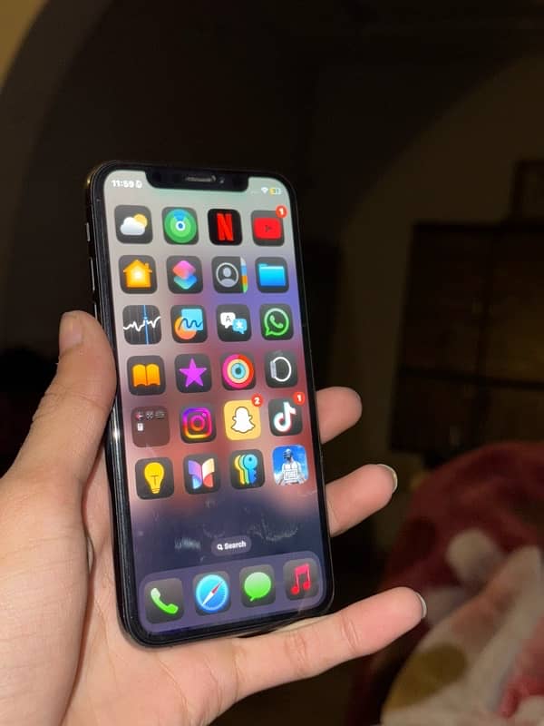 iPhone xs 2