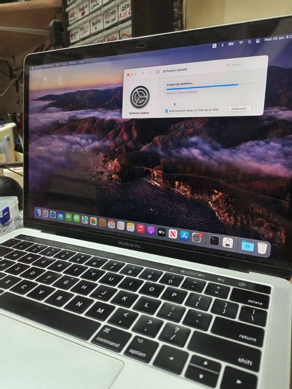 Macbook pro 2017 0