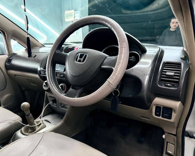 Honda City IDSI 2006 13