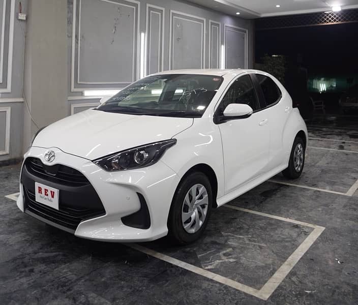 Toyota Yaris 2022 4.5 Grade 2025 Import Passo 2021 2023 2024 swift 3