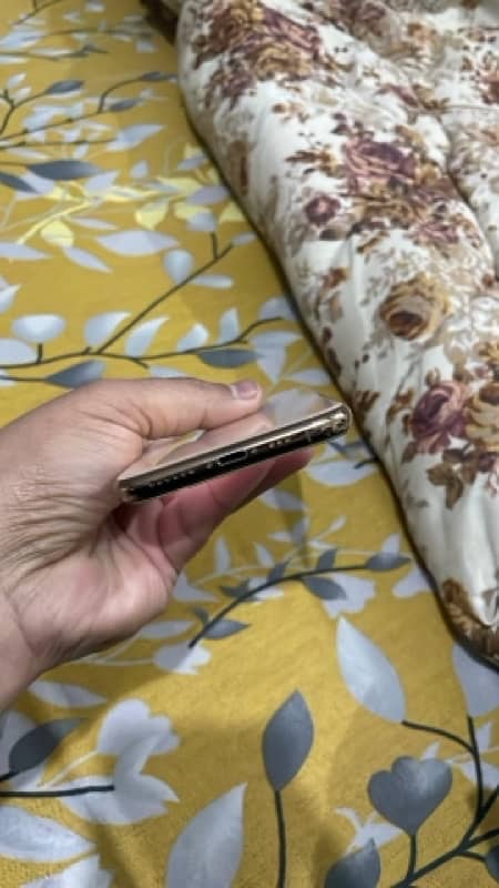 iphone xs 64gb pta aprove 5