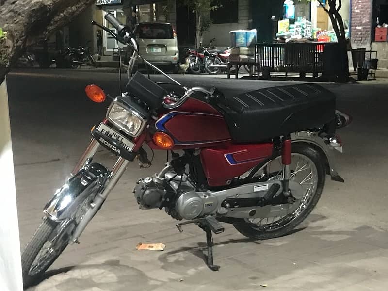 Honda Cd70 1990 model 2