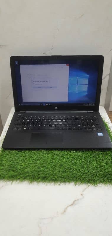 HP LAPTOP 15 0