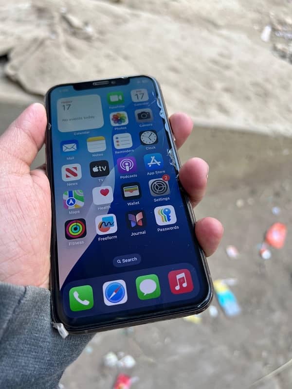 Iphone 11pro 7