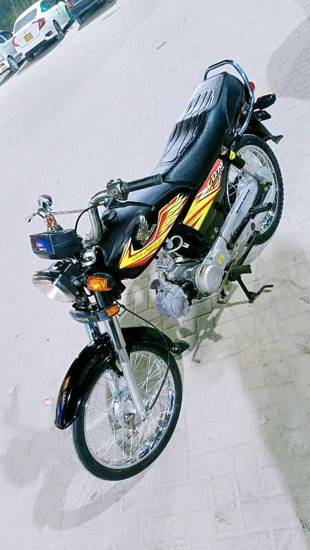 Honda CD-70 Euro2 2020 model Karachi num 1st owner Genuine condition 0