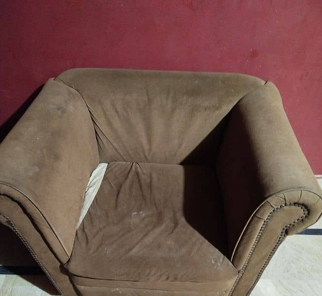 7 seater sofa set for sale urgent 3