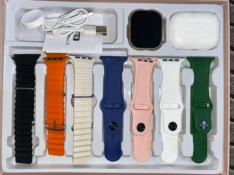 smartwatch + airpods 1