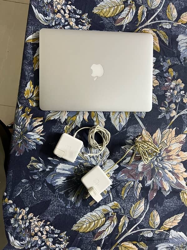 Apple Macbook Air 2015 4