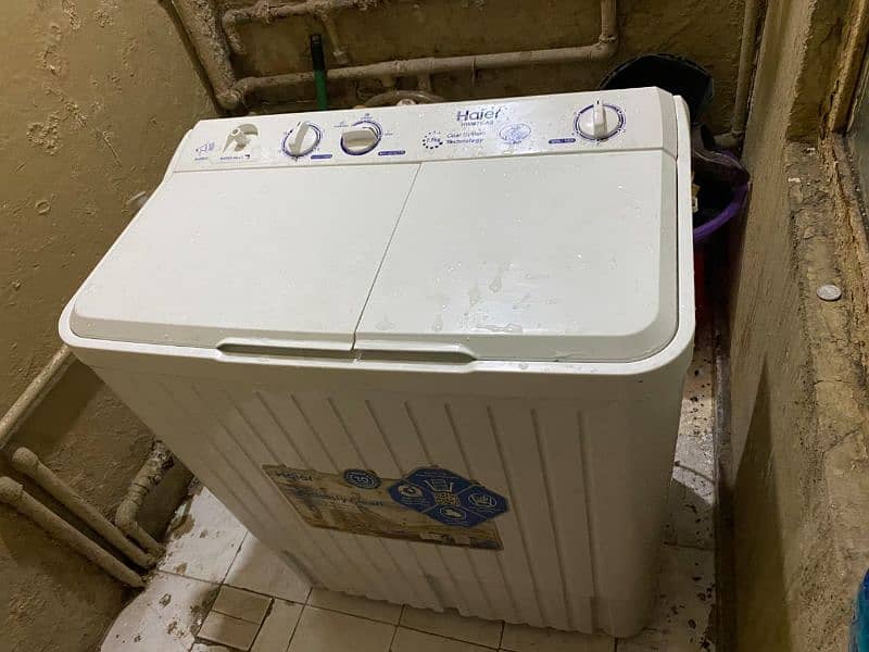 Haier washing machine (washer and dryer) 0